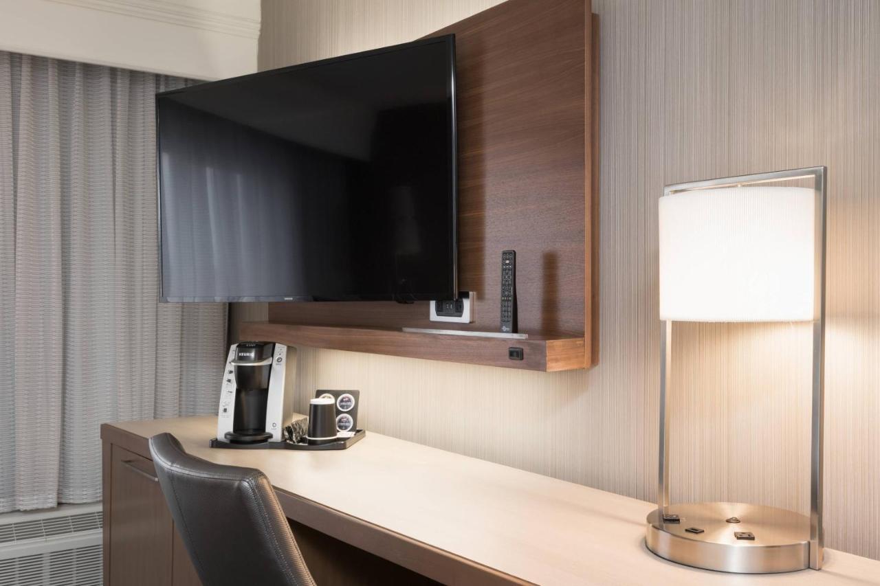 Courtyard By Marriott Toronto Vaughan Exterior foto