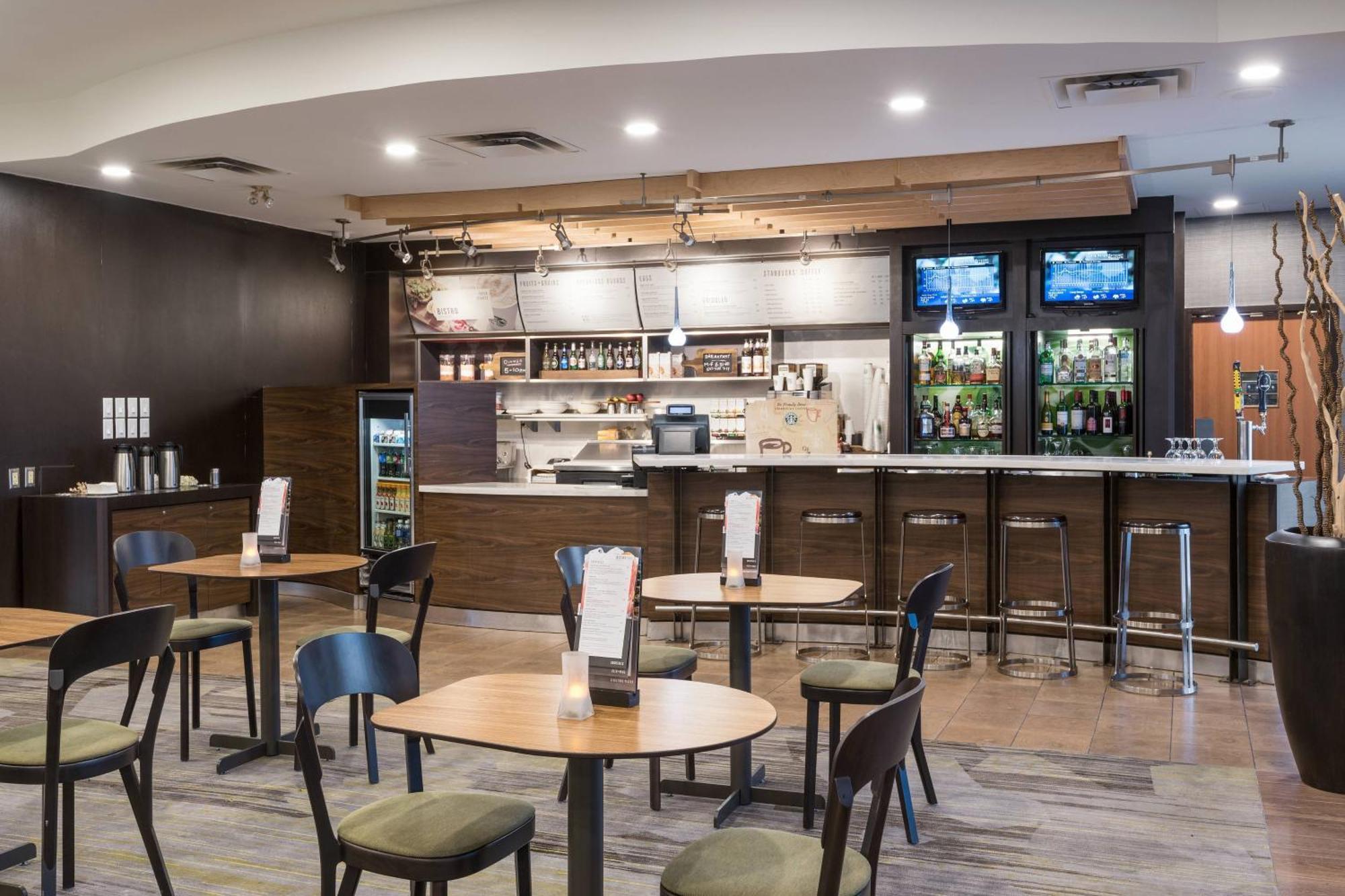 Courtyard By Marriott Toronto Vaughan Exterior foto